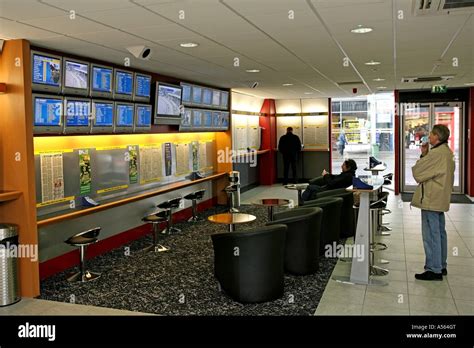 william hill betting shops.
